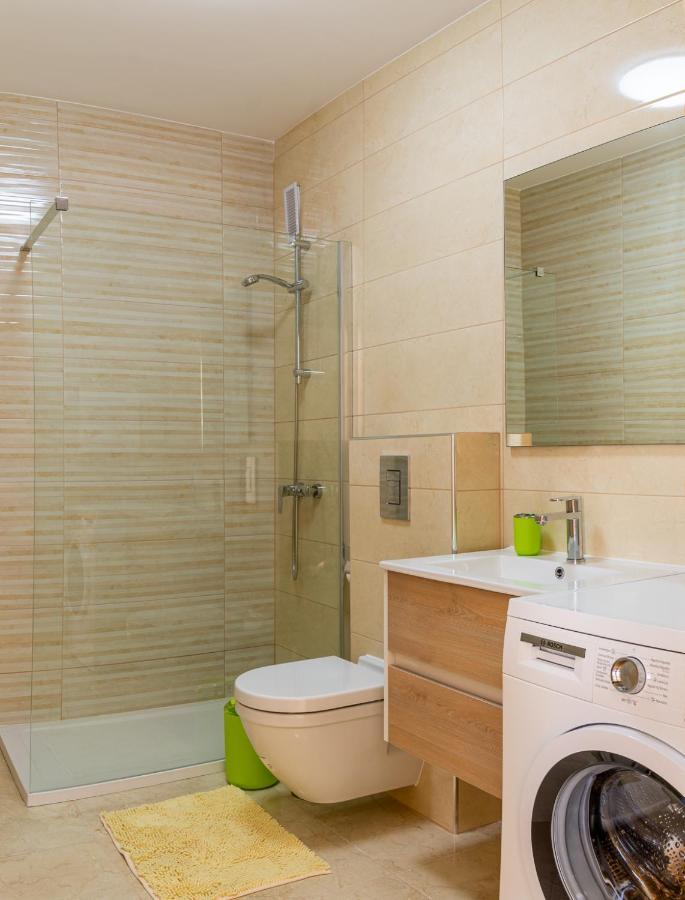 Esmeralda. Lovely And New Apartment Right By The Ocean! Callao Salvaje Exterior photo