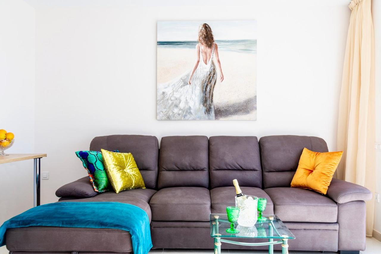 Esmeralda. Lovely And New Apartment Right By The Ocean! Callao Salvaje Exterior photo