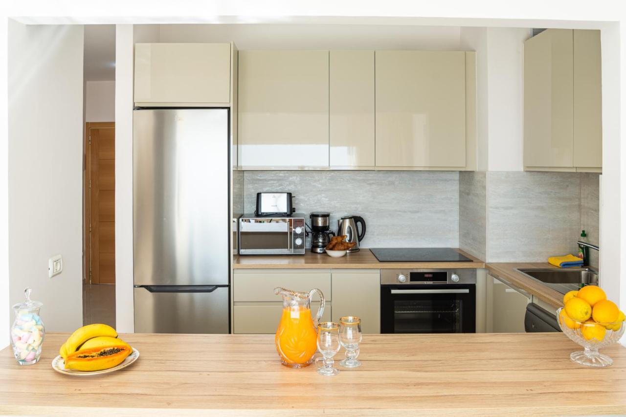 Esmeralda. Lovely And New Apartment Right By The Ocean! Callao Salvaje Exterior photo